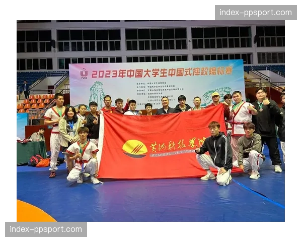 全国中国式摔跤锦标赛设置男子10个级别、女子8个级别 全国中国式摔跤锦标赛设置男子10个级别、女子8个级别